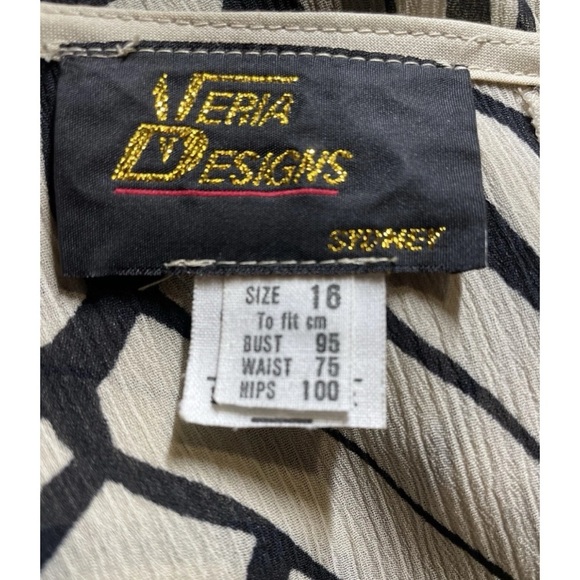 Vera Designs Assymetrical Blouse Womens Size 16 Brown Black Floral Print Vintage - Picture 2 of 7